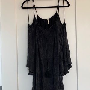 Loose black dress